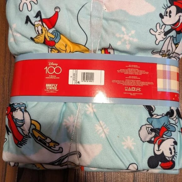 Disney 100 Retro reimagined Women's Size Medium Pajamas Brand New - Picture 2 of 9